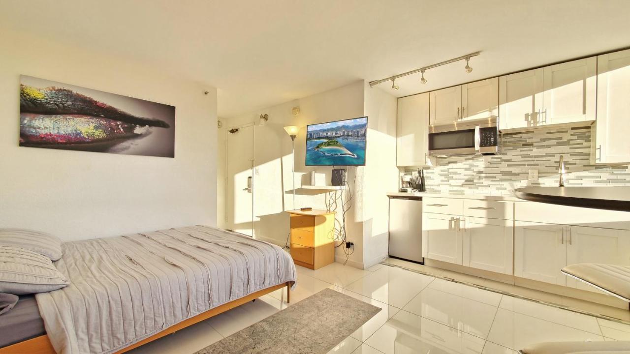 Waikiki Beach Cozy Studio No Resort Fee Honolulu Bagian luar foto