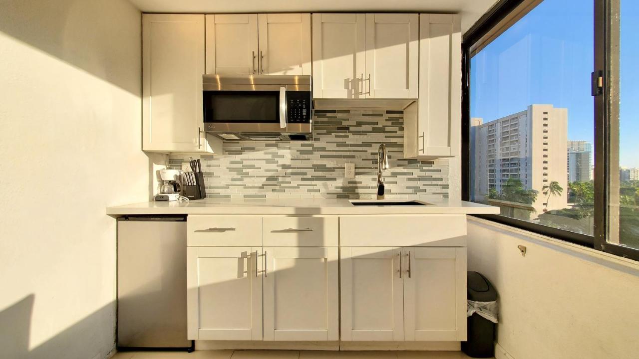 Waikiki Beach Cozy Studio No Resort Fee Honolulu Bagian luar foto